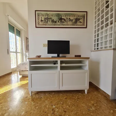 Apartment L' Attichetto Rome